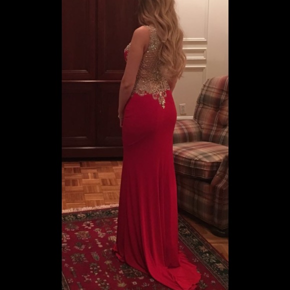 Dress - Picture 2 of 4